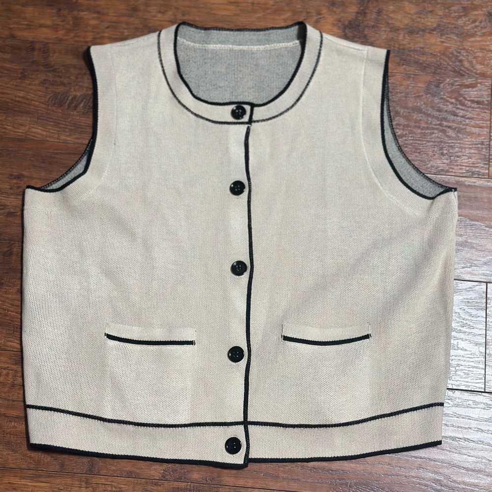 Beige Sleeveless Button-Up Vest